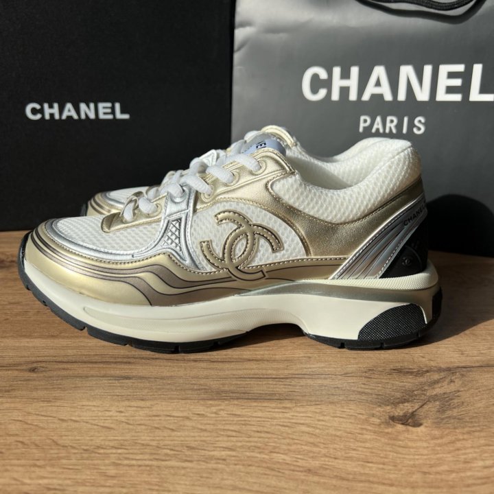 Кроссовки Chanel