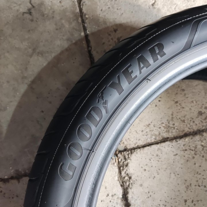 GOODYEAR 245/40 R19 лето 1шт