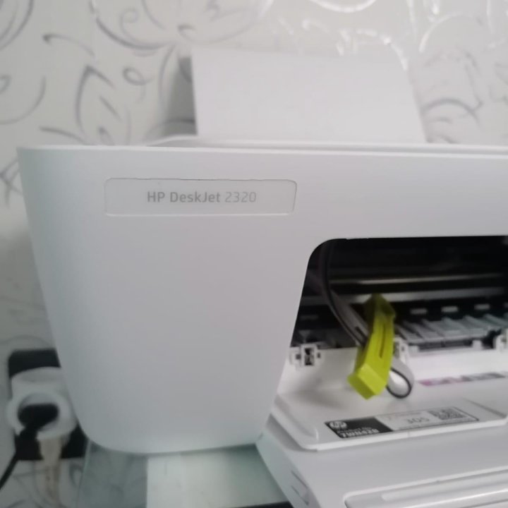 HP DeskJet 2320