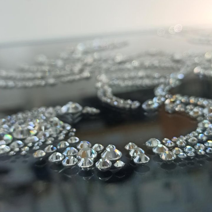 Картина Swarovski