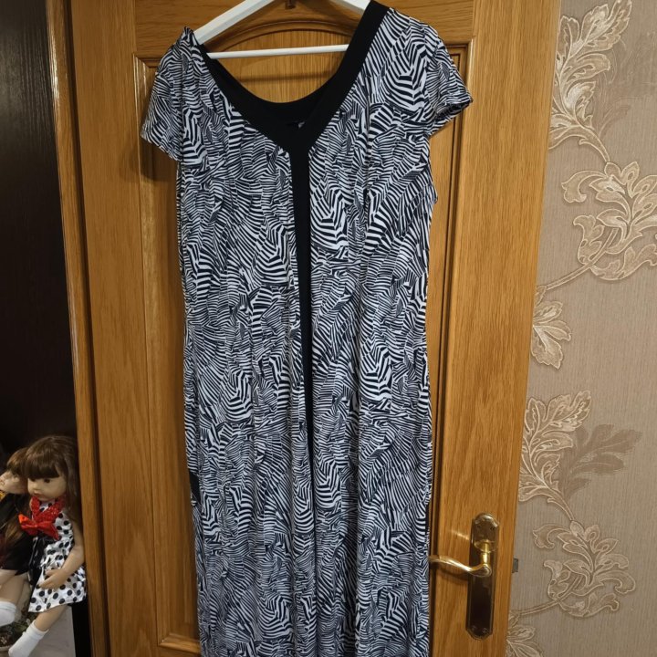 Стройнящее платье 56