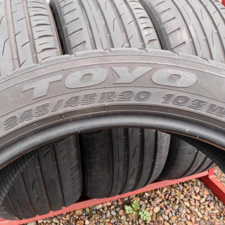 Комплект Toyo Proxes CF2 SUV 245/45 r20