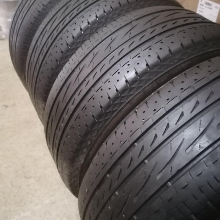 225/55R18 Bridgestone