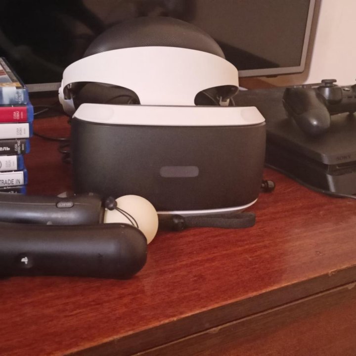 Ps4 slim and ps VR шлем