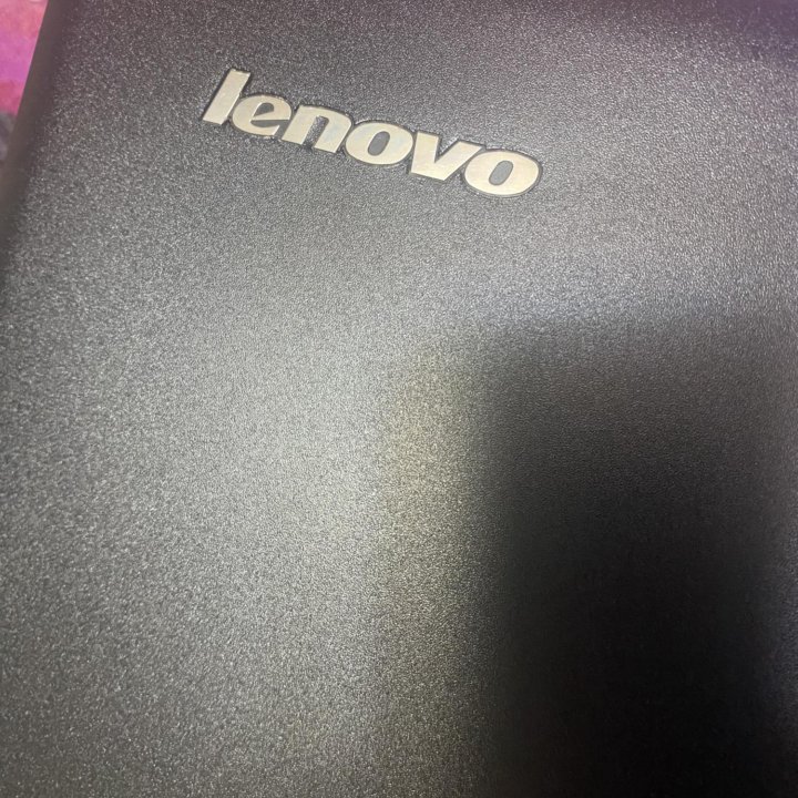 Ноутбук Lenovo для работы и учебы