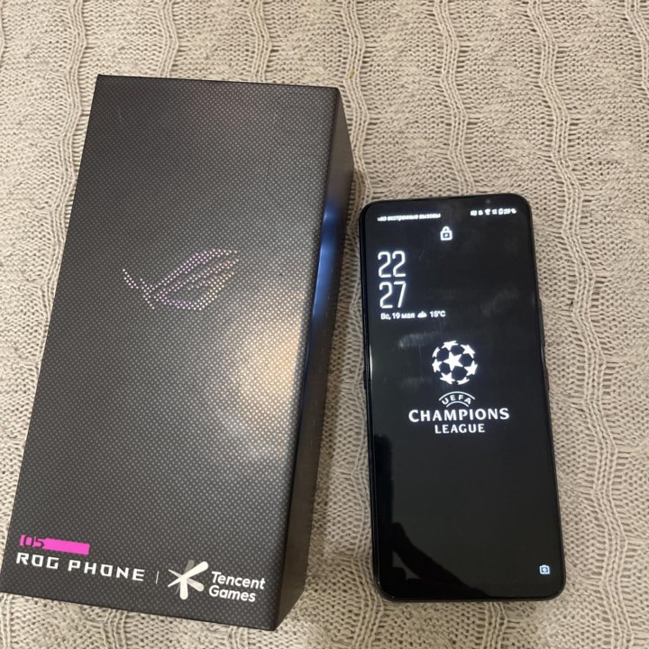 ASUS ROG Phone 5 16/256