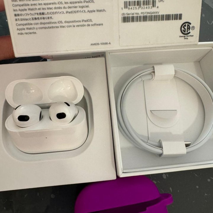 AirPods 3