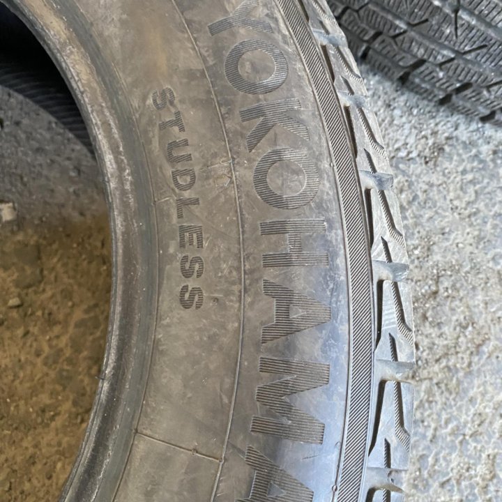 Зимние шины 265/60R18 110Q Yokohama Ice Guard G075