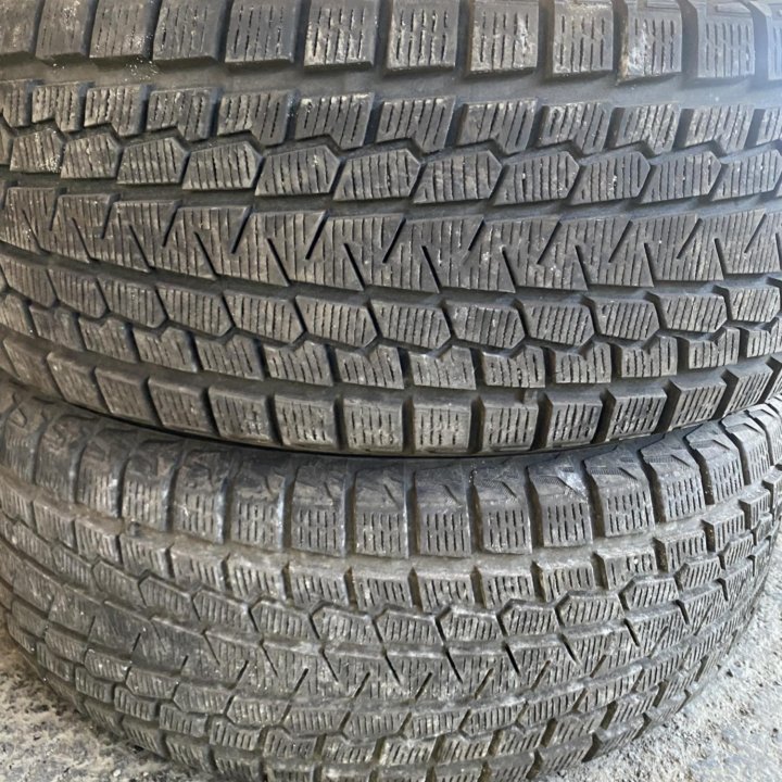 Зимние шины 265/60R18 110Q Yokohama Ice Guard G075