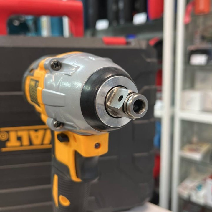 Гайковерт DeWalt 98 с набором