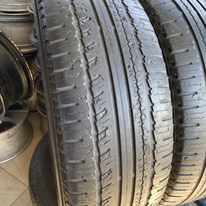 245/65 R17 Nokian Hakka Sport Utility