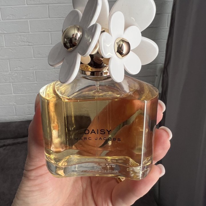 Духи Marc Jacobs Daisy