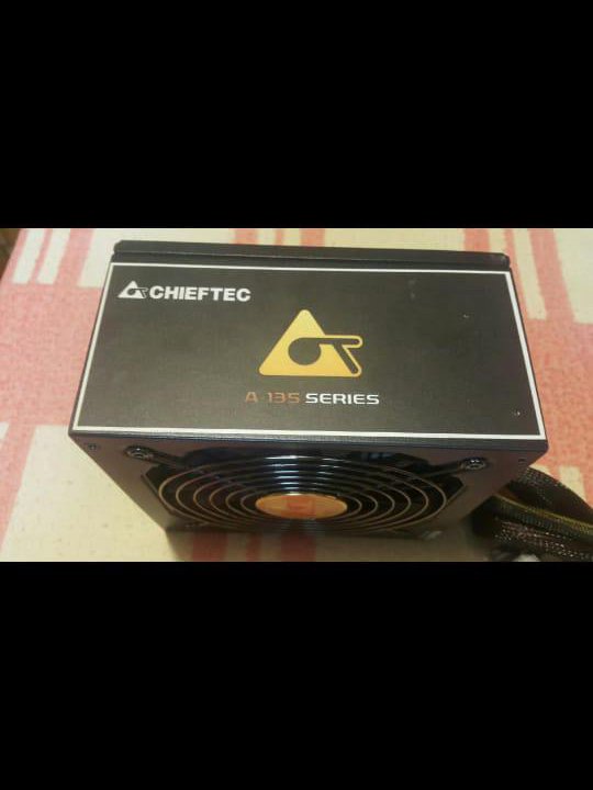 Блок питания для ПК. Chieftec aps650cb. 650w