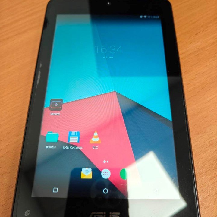 Планшет asus MeMO Pad HD 7 ME173X