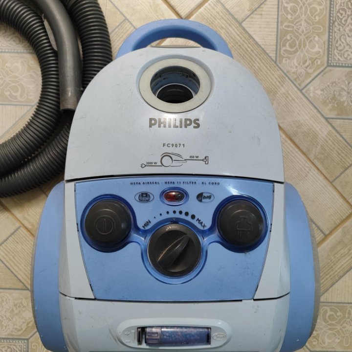 Пылесос Philips FC 9071