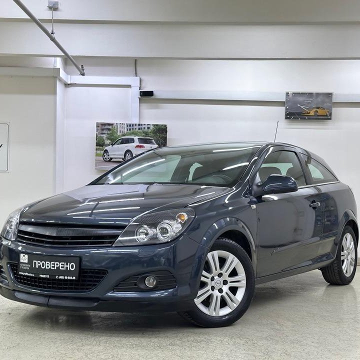 Opel Astra, 2010