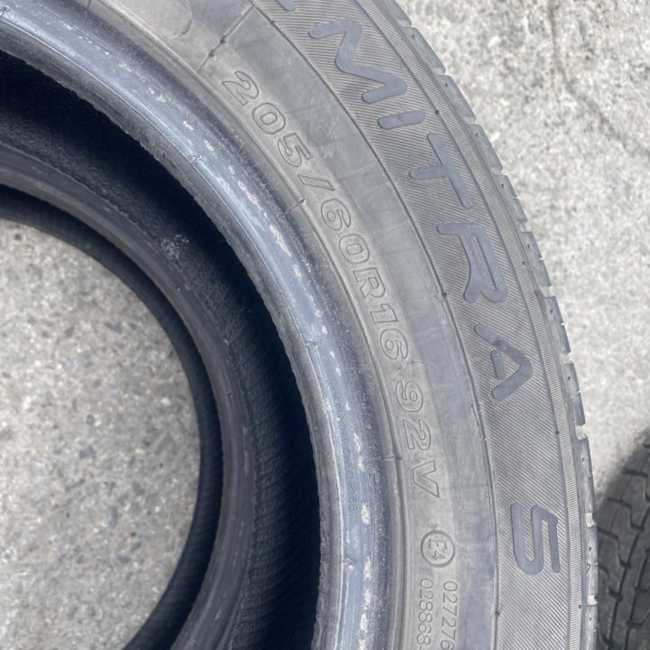 205/60/16 пара лето Maxxis