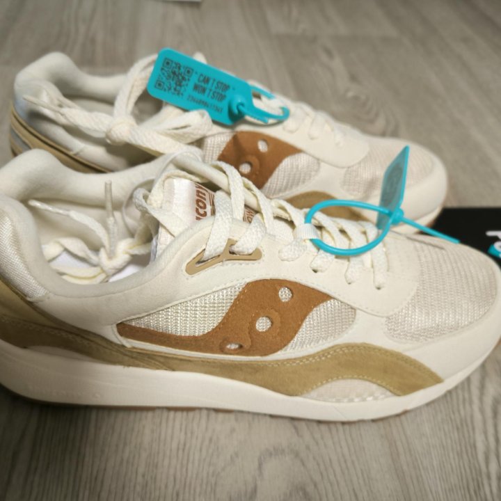 Кроссовки Saucony Shadow 6000