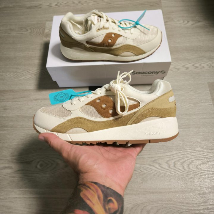 Кроссовки Saucony Shadow 6000