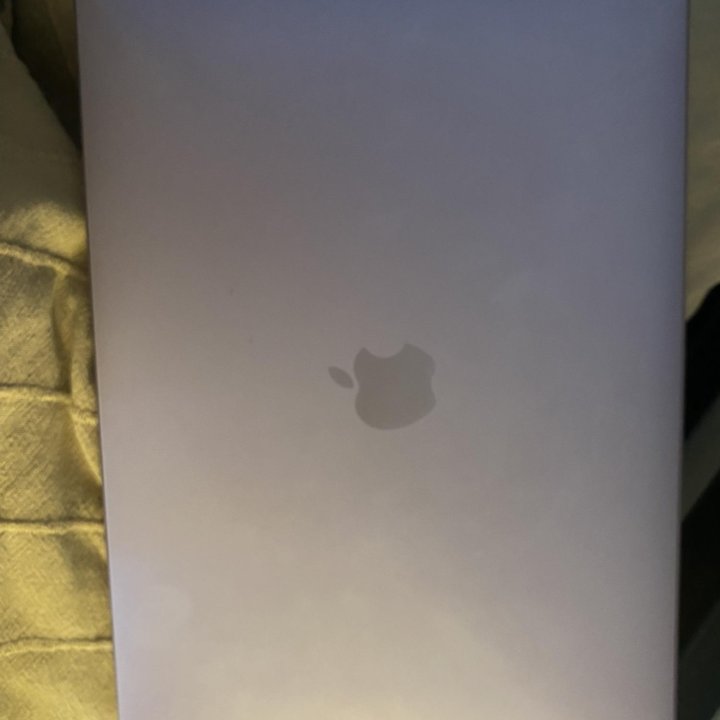 MacBook Air M1, 2020