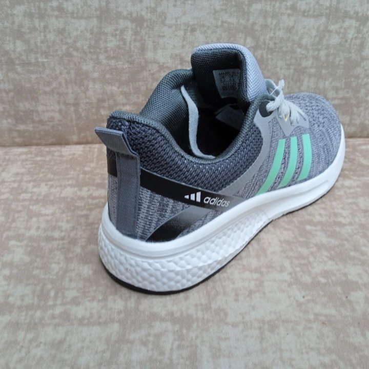 Adidas р. 35-41