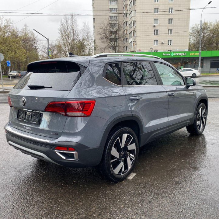 Volkswagen Taos, 2023