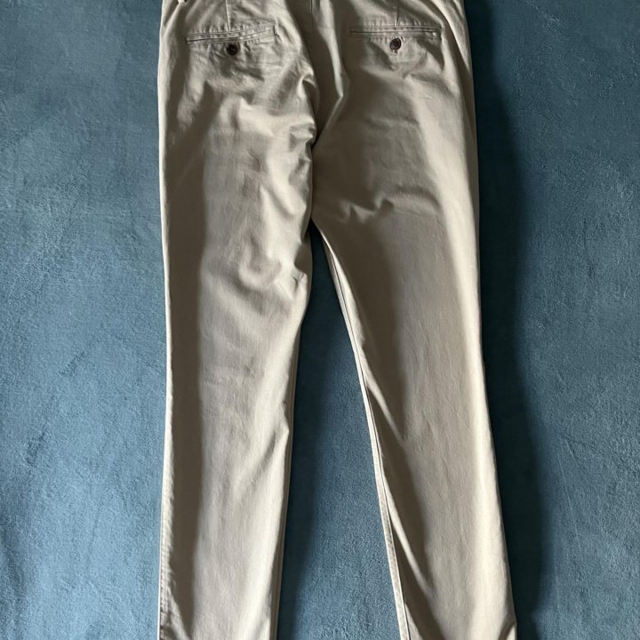 Брюки Gap Essential Khaki Skinny