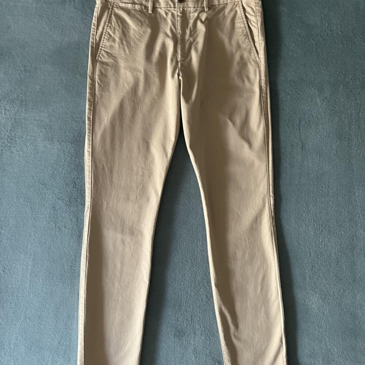 Брюки Gap Essential Khaki Skinny