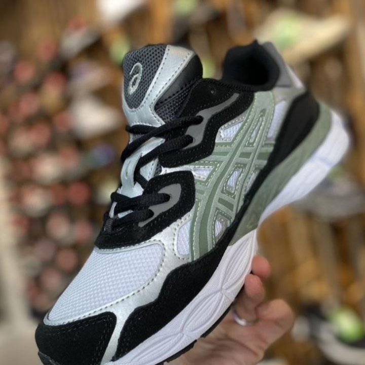 Кроссовки Asics Gel Kahana 8