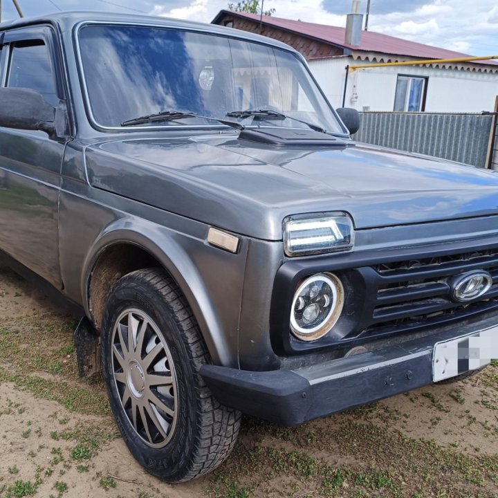 ВАЗ (Lada) Niva (4x4/Legend), 2012