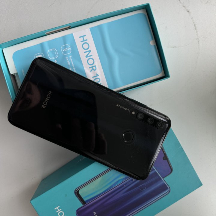 Продам Honor 10i 4/128Gb Black