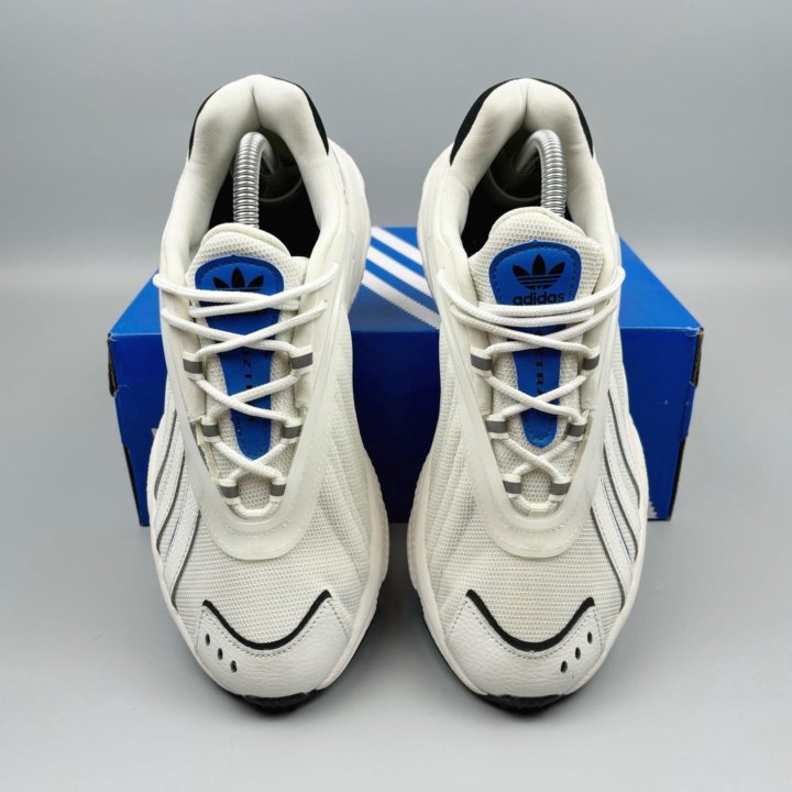 Кроссовки Adidas Oztral