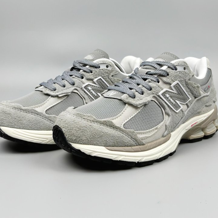 Кроссовки New Balance 2002