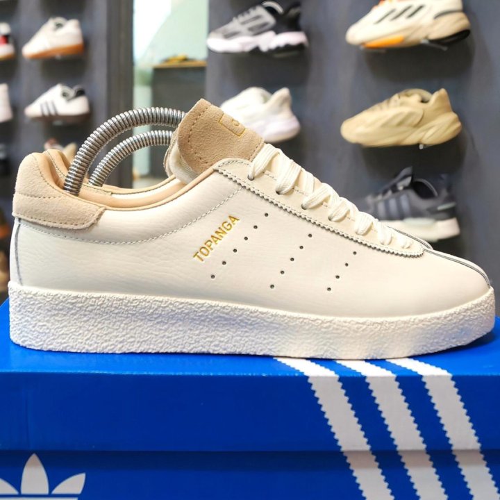 Кроссовки Adidas Topanga