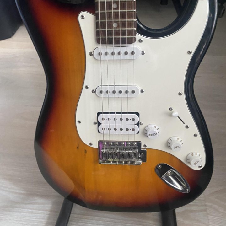 Электрогитара fender Stratocaster