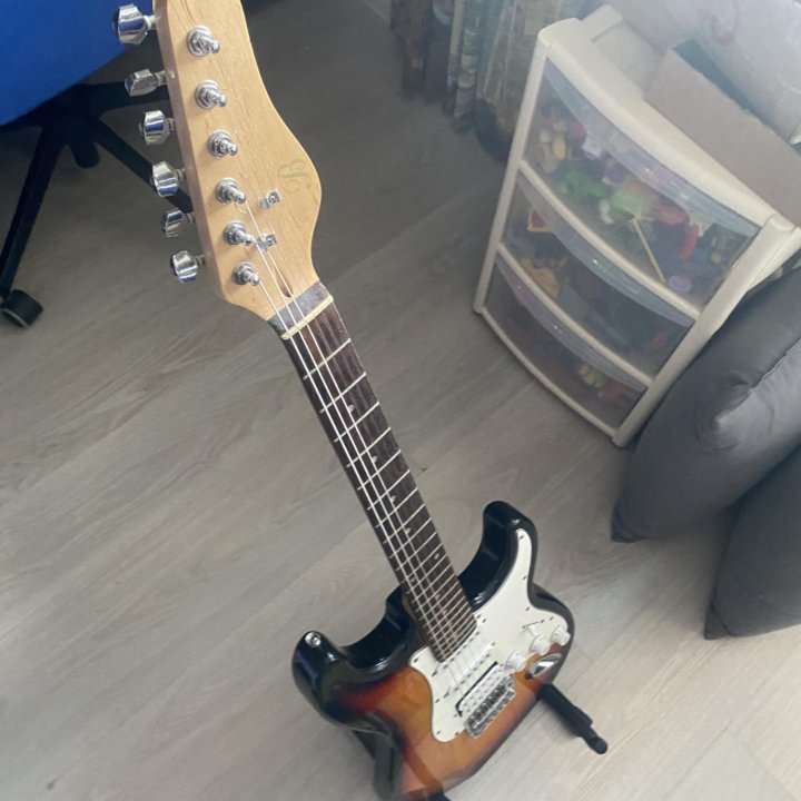 Электрогитара fender Stratocaster