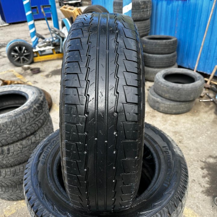 225/75/16 лето Kumho Road Venture ST KL16 104H