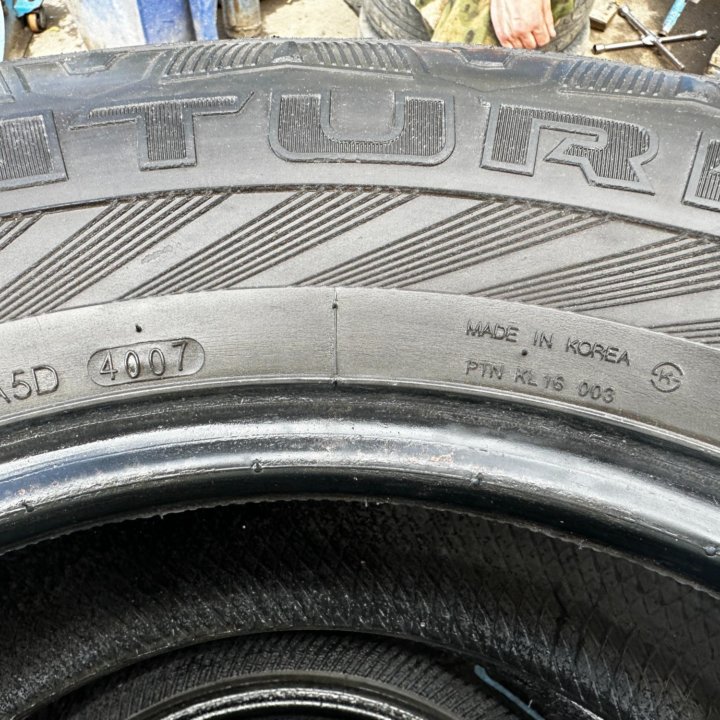 225/75/16 лето Kumho Road Venture ST KL16 104H