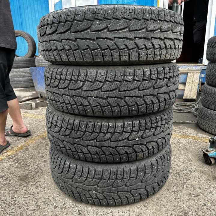 235/65/18 зима Hankook Winter IPike RW11 104T