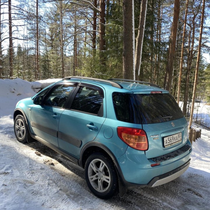 Suzuki SX4, 2010