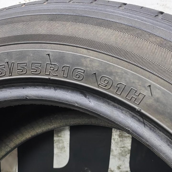 205/55R16 91H Kumho Solus KH17 пара