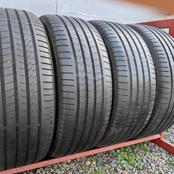 Комплект Bridgestone Alenza 001 235/55 R19