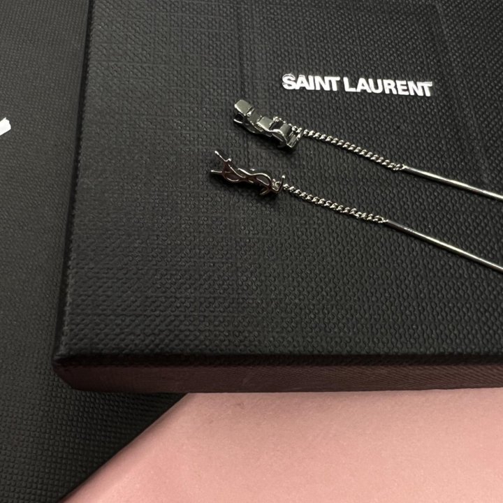 Серьги Yves Saint Laurent