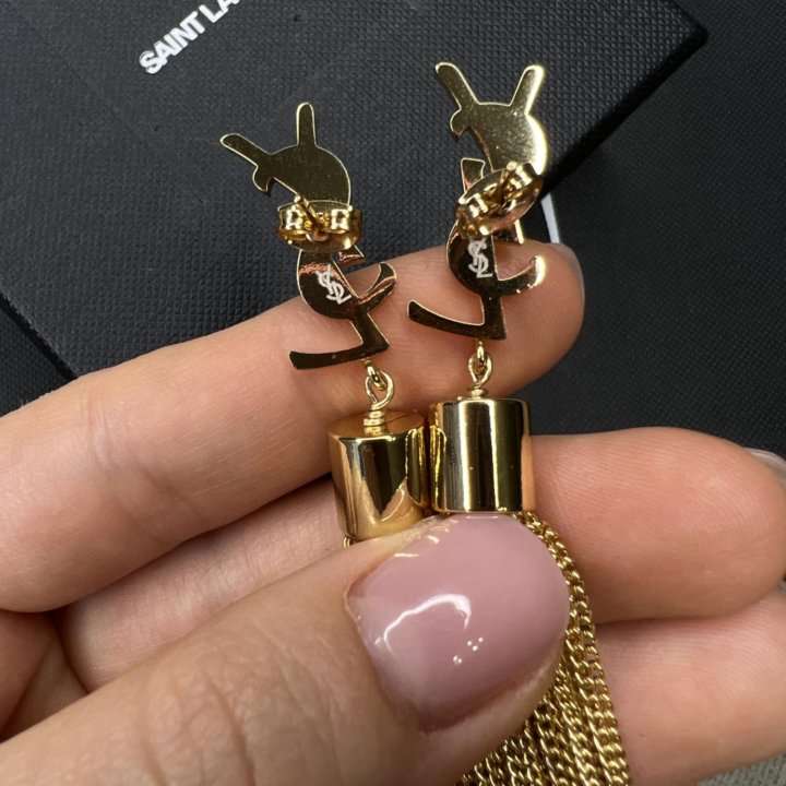 Серьги Yves Saint Laurent