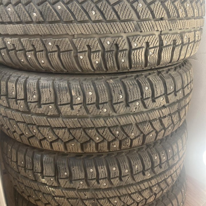 Зимние резины 185/65 R14