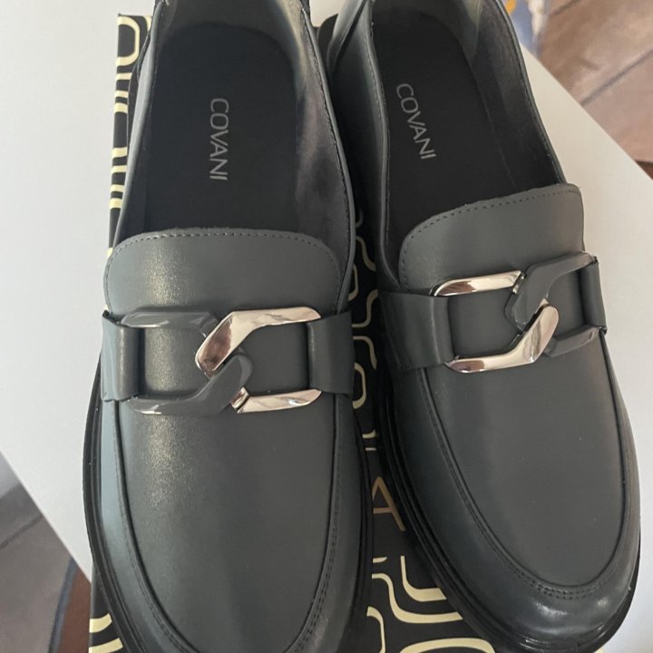 Лоферы кожа мягчайшая 26см стелька (39-40₽.)