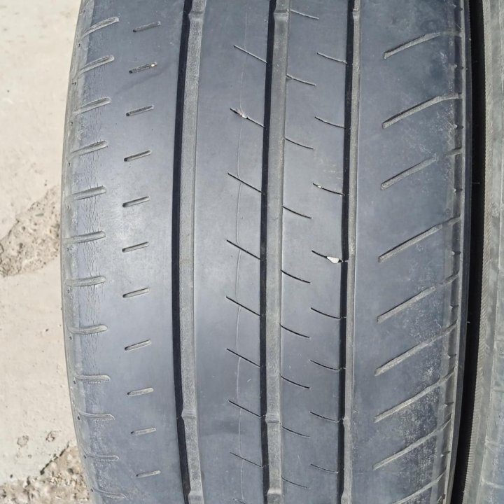 215 45 17 Bridgestone