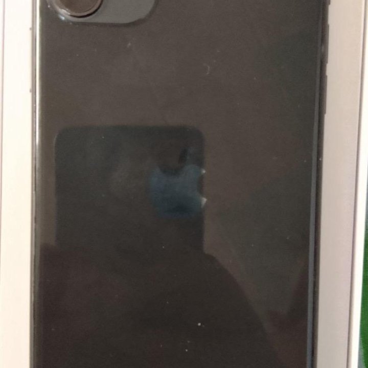 iPhone 11 black