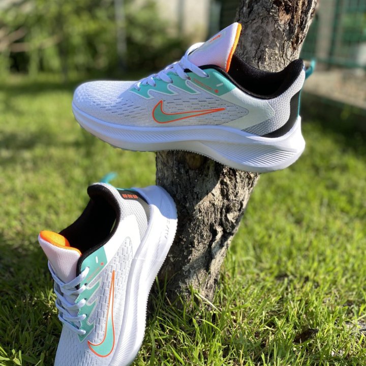 Кроссовки мужские Nike zoom winflo