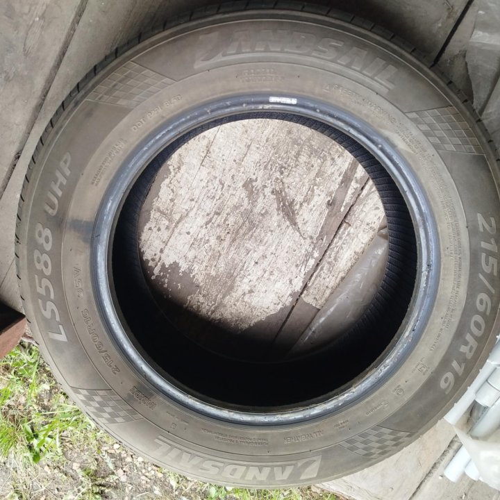 Шины летние Landsail LS588 UHP 215/60R16